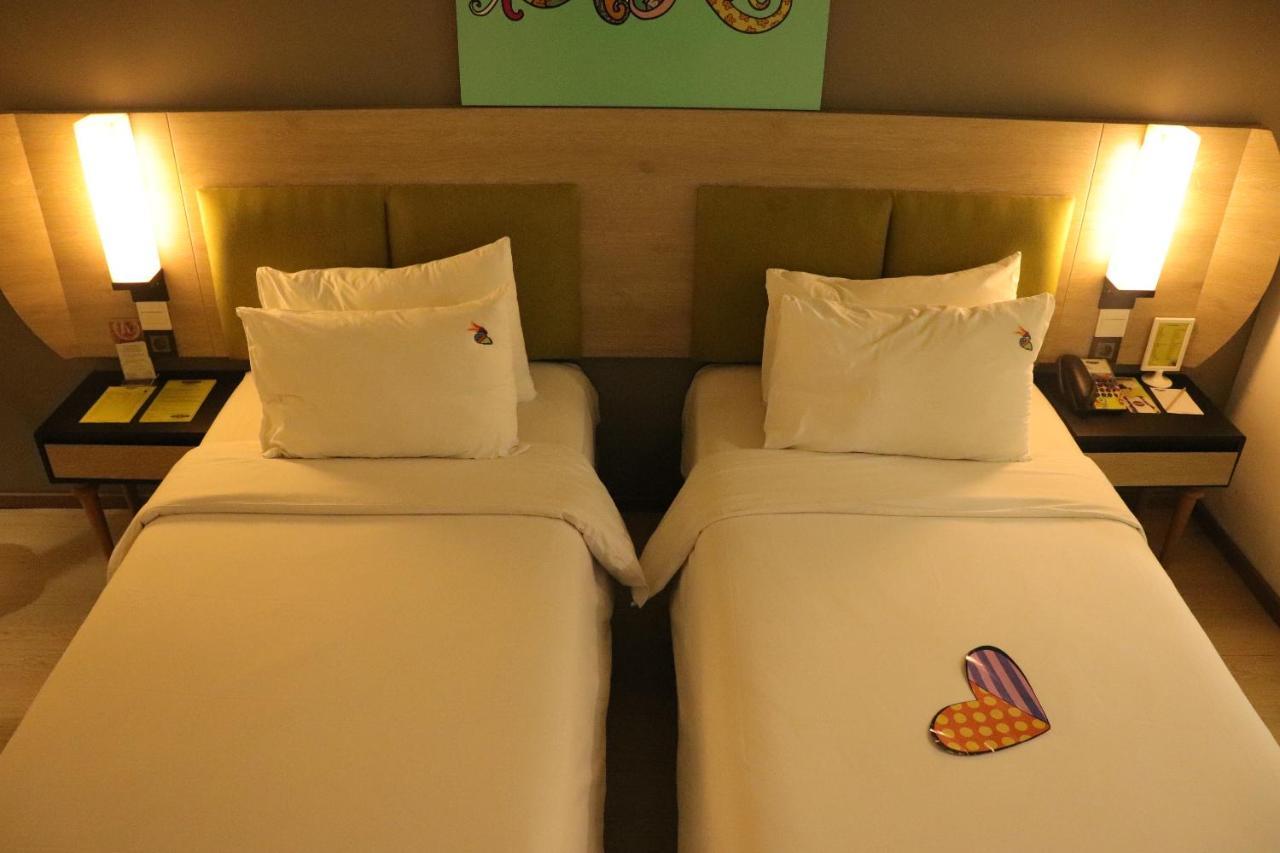 Maxonehotels @Balikpapan Exterior photo