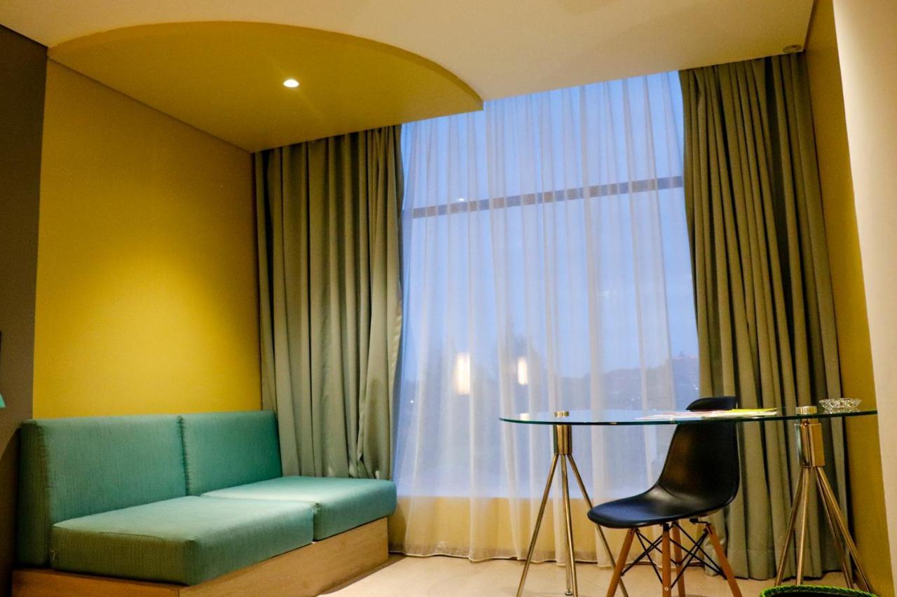 Maxonehotels @Balikpapan Exterior photo