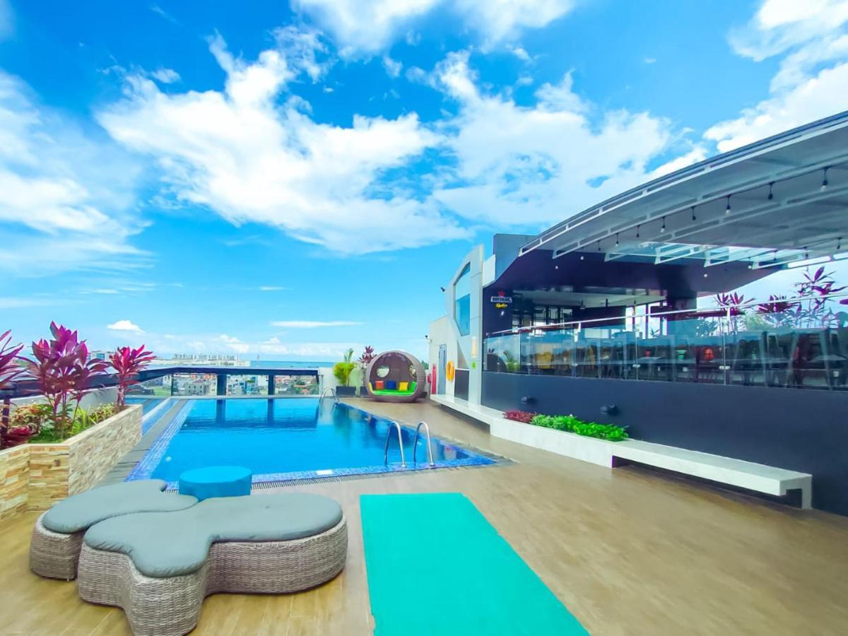 Maxonehotels @Balikpapan Exterior photo