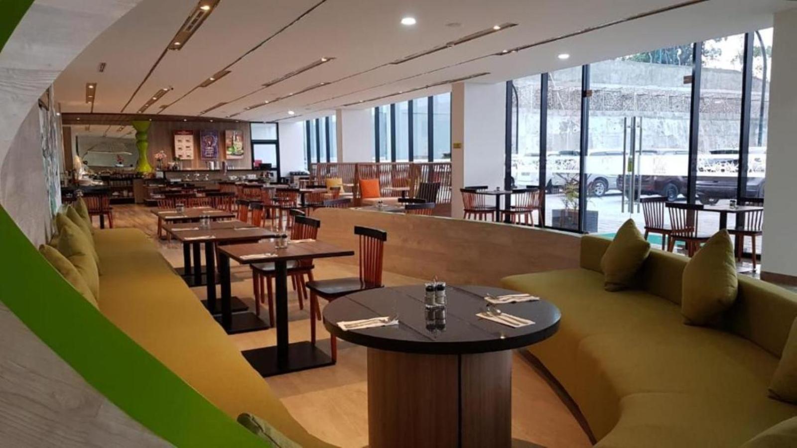 Maxonehotels @Balikpapan Exterior photo
